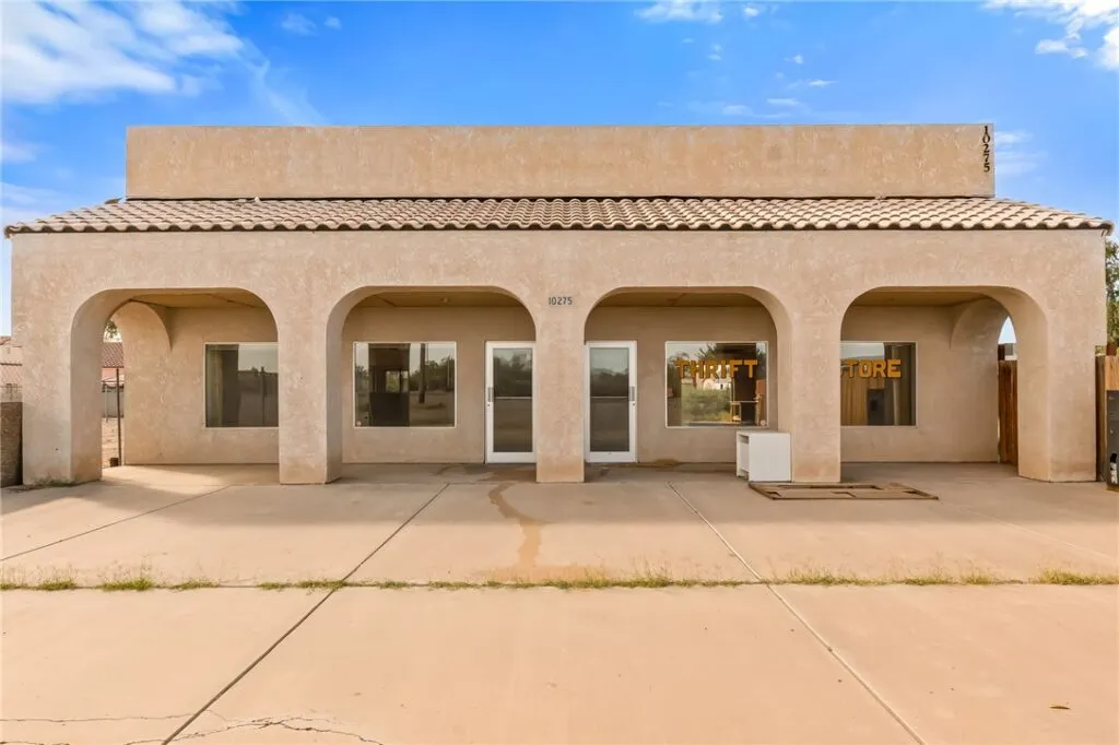 10275 S Barrackman Rd